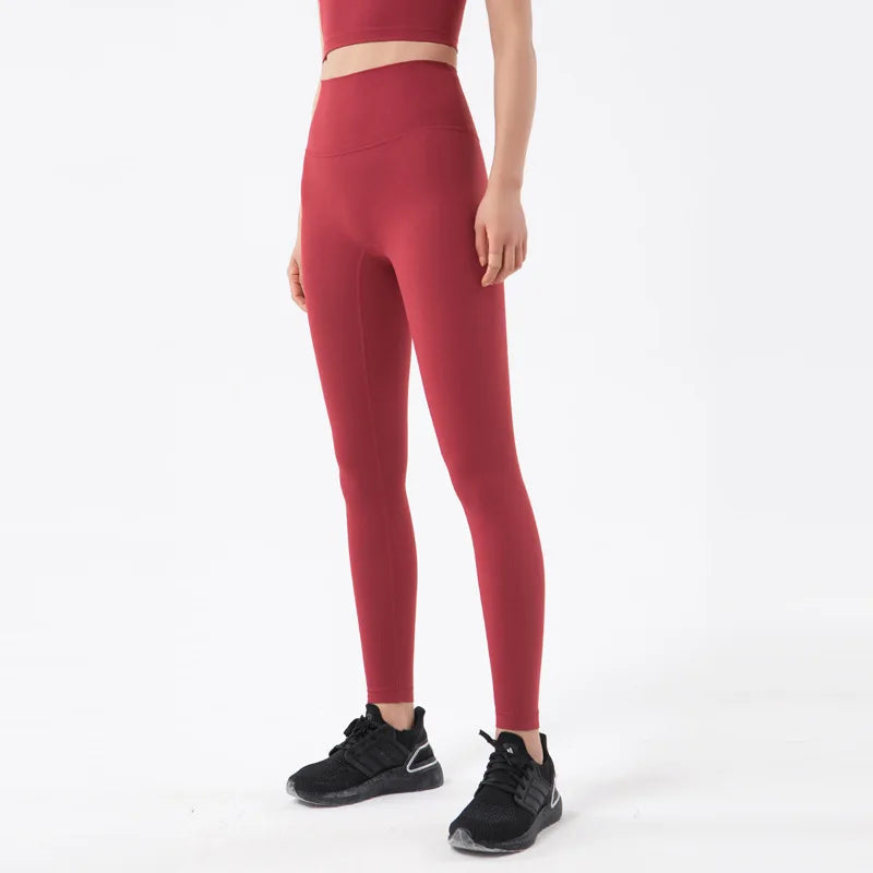 Feel Weightless. Look Amazing. Seamless High-Waist Leggings with a Second-Skin Feel and Flattering Push-Up Design.