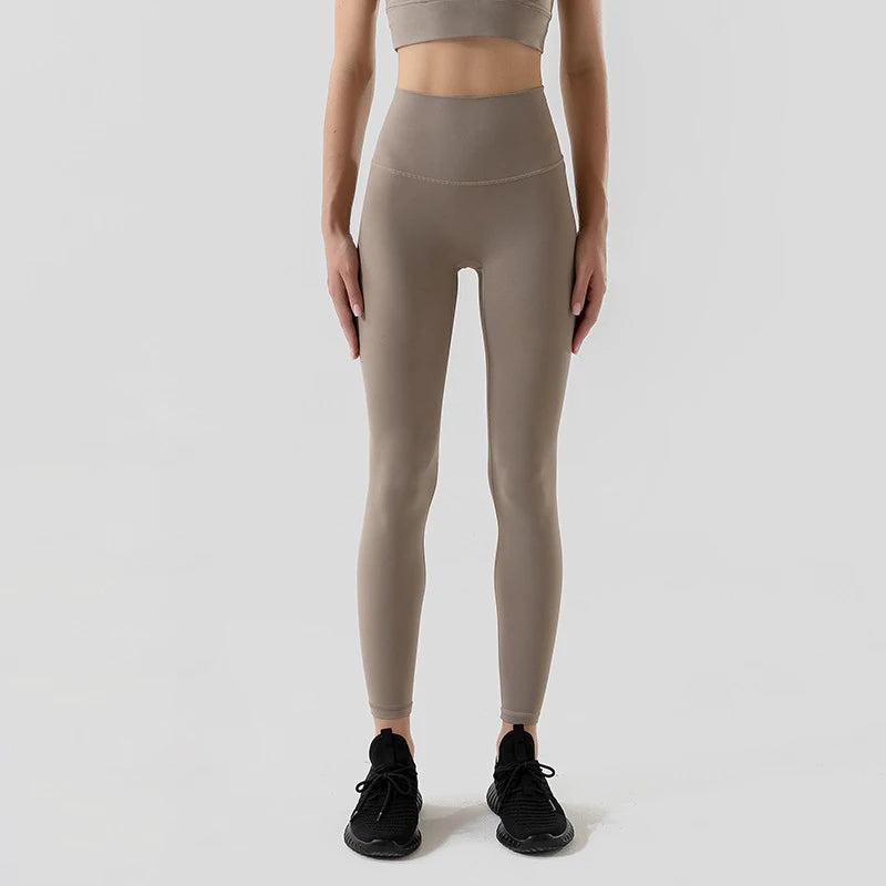 Feel Weightless. Look Amazing. Seamless High-Waist Leggings with a Second-Skin Feel and Flattering Push-Up Design.