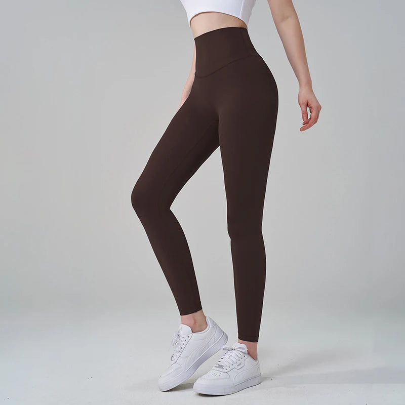 Feel Weightless. Look Amazing. Seamless High-Waist Leggings with a Second-Skin Feel and Flattering Push-Up Design.