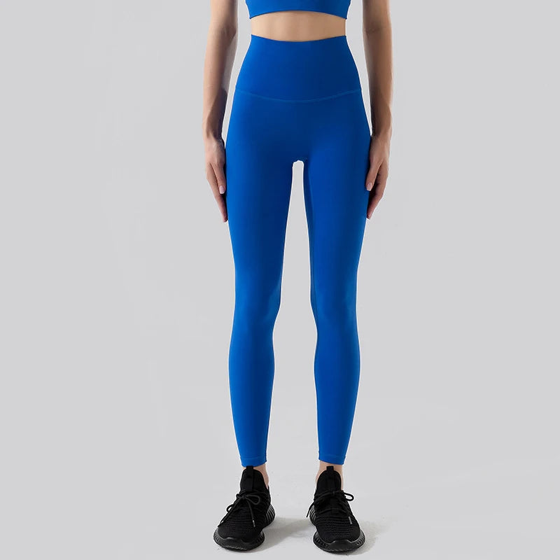 Feel Weightless. Look Amazing. Seamless High-Waist Leggings with a Second-Skin Feel and Flattering Push-Up Design.