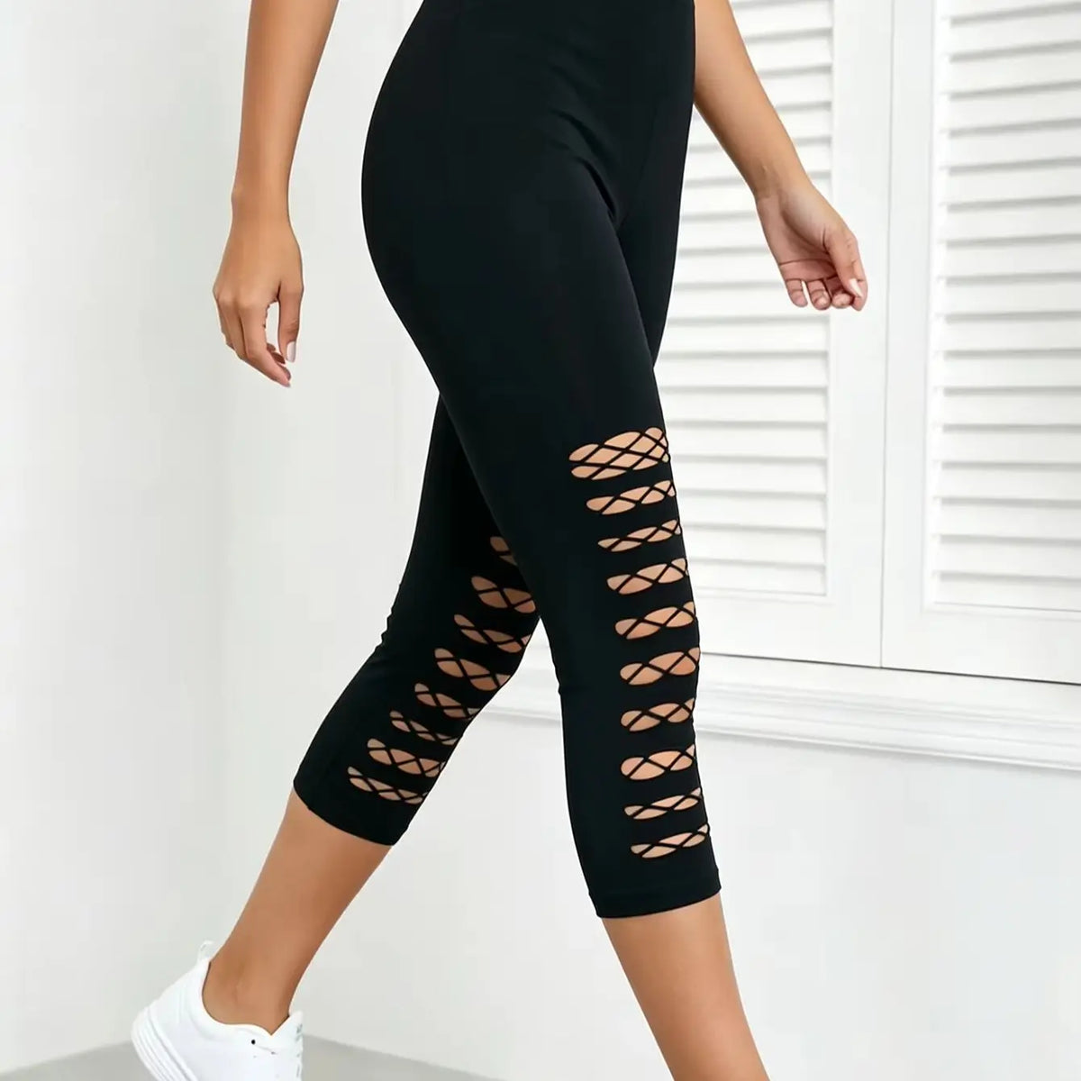 Mesh Capri Leggings